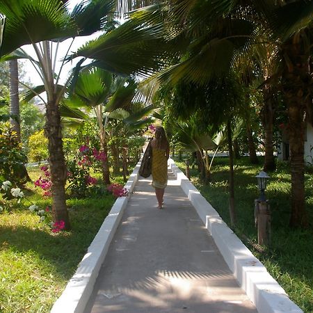 Ndame Beach Lodge Paje Extérieur photo